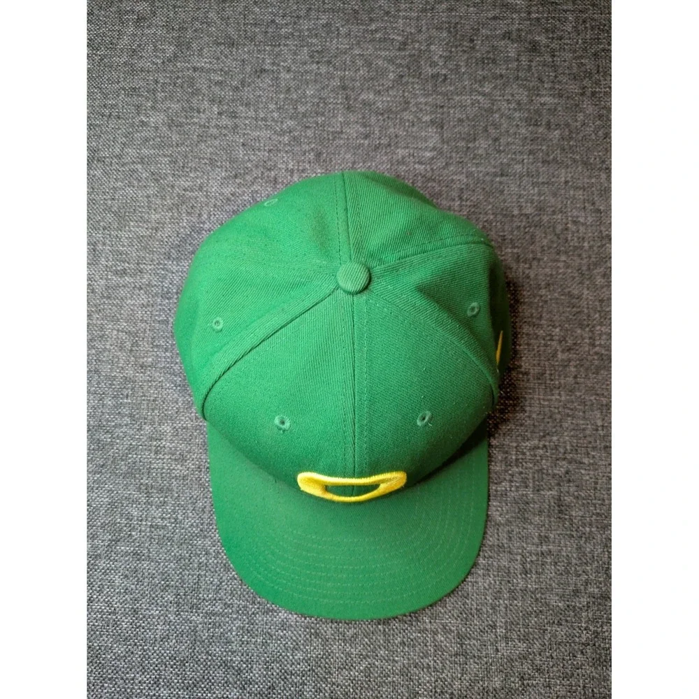 Oregon‎ Ducks Hat Nike Classic Strap Back Mens One Size Green NCAA Sports Cap